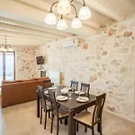 Villa Orient *